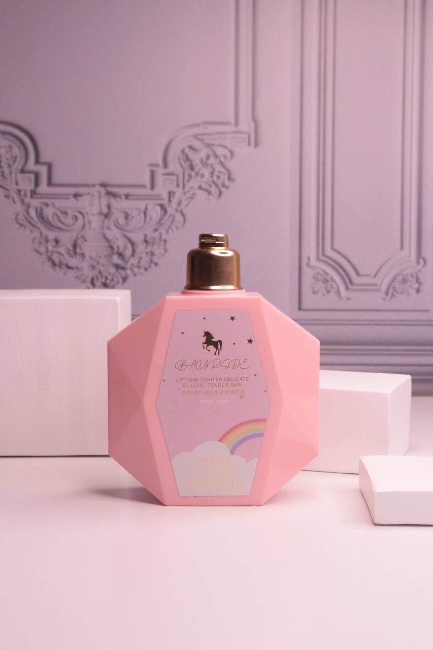 لوسیون شاین دار مدل الماسی طرح یونیکورن برند بیوآکوا حجم 300 میل